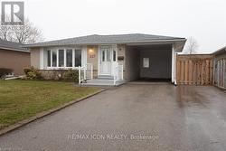 227 HAZELGLEN DRIVE  Kitchener, ON N2M 2E6