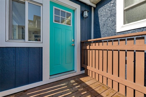 3111 Esson Rd, Saanich, BC 