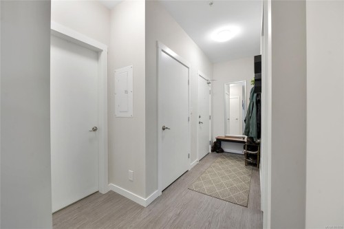 301-2843 Jacklin Rd, Langford, BC - Indoor Photo Showing Other Room