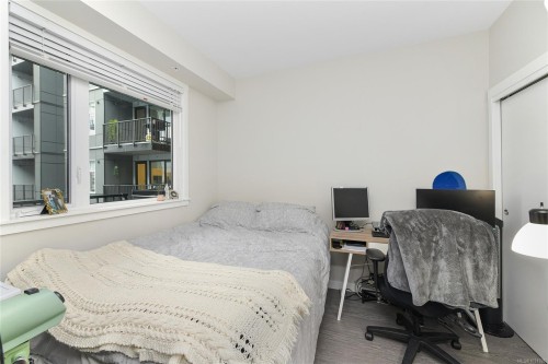 301-2843 Jacklin Rd, Langford, BC - Indoor Photo Showing Bedroom
