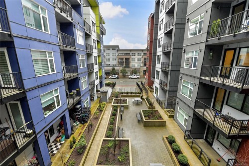 301-2843 Jacklin Rd, Langford, BC - Outdoor