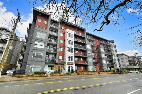 301-2843 Jacklin Rd, Langford, BC - Outdoor With Facade