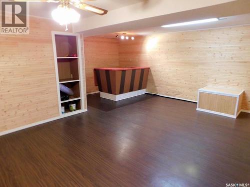 507 2Nd Avenue E, Assiniboia, SK - Indoor Photo Showing Other Room