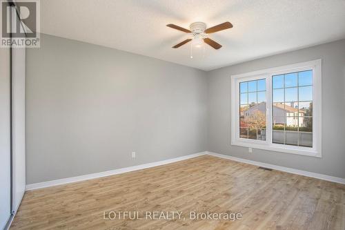 4 Spindle Way, Ottawa, ON - Indoor Photo Showing Other Room