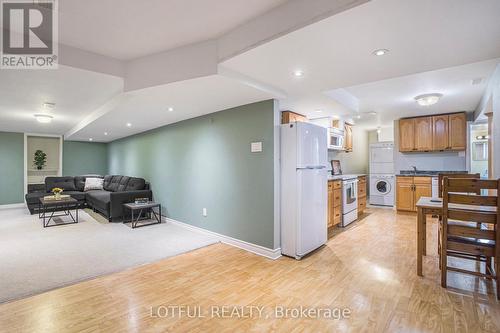 4 Spindle Way, Ottawa, ON - Indoor