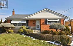 729 PARKER CRESCENT Burlington, ON L7R 3A4