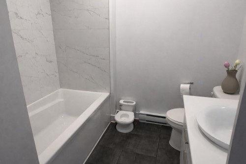 Bathroom - 106-3630 Rue Roland-Marquette, Longueuil (Saint-Hubert), QC - Indoor Photo Showing Bathroom