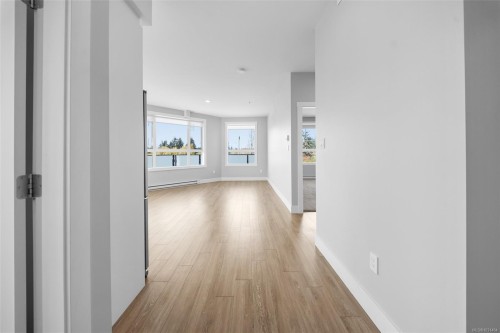 205-525 Third St, Nanaimo, BC - Indoor Photo Showing Other Room