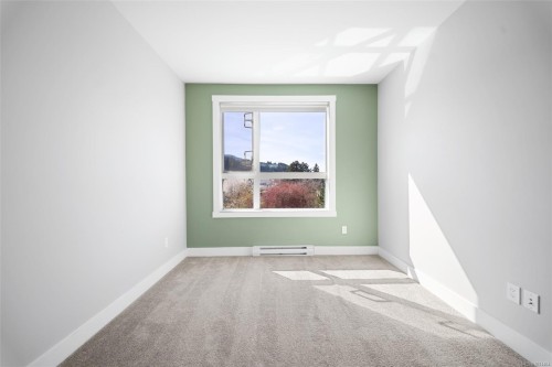 205-525 Third St, Nanaimo, BC - Indoor Photo Showing Other Room