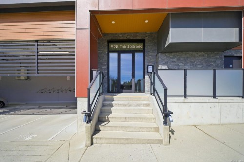 205-525 Third St, Nanaimo, BC - Outdoor