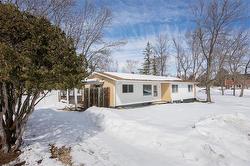 8 McGregor CR Pinawa, MB R0E 1L0