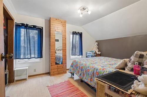 566 Schellenberg Ave, Gretna, MB 