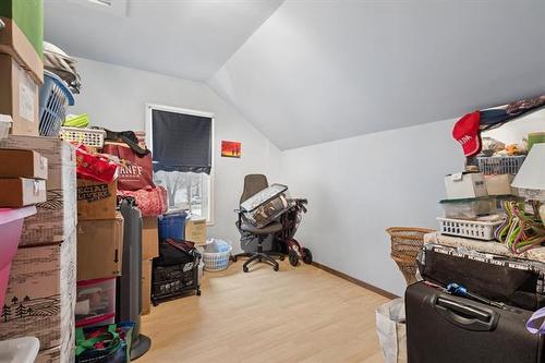 566 Schellenberg Ave, Gretna, MB 