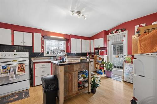 566 Schellenberg Ave, Gretna, MB 