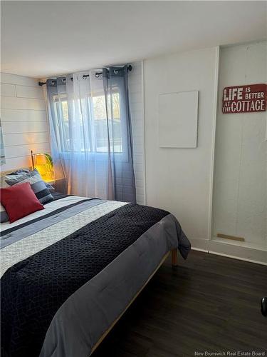 16 Fourth Ave, Pointe-Du-Chêne, NB 