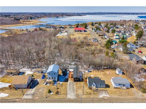 16 Fourth Ave, Pointe-Du-Chêne, NB 