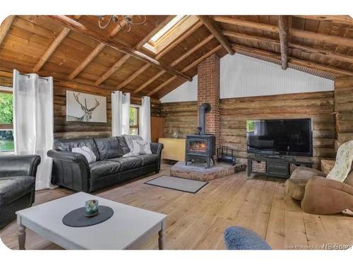 35 Hills Rd, Oak Bay, NB 
