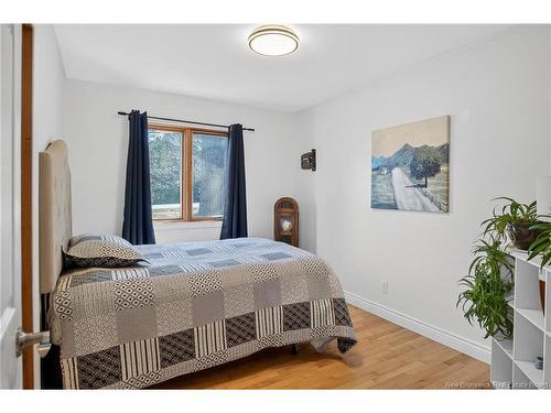 19 Cliff St, Quispamsis, NB 