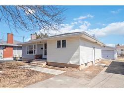 7 Frier ST Moncton, NB E1A 4L7