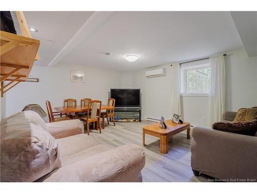 81 Katie Ave, Douglas, NB 