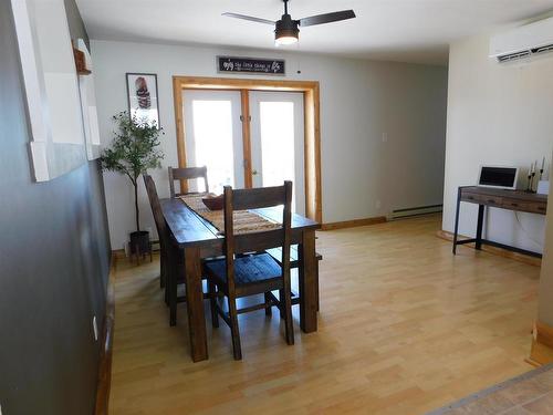 157 Harris Crescent, Dryden, ON - Indoor Photo Showing Dining Room