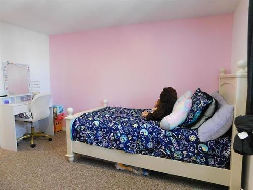 157 Harris Crescent, Dryden, ON - Indoor Photo Showing Bedroom