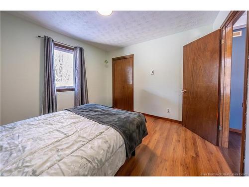 855 Walker St, Grand Falls, NB 