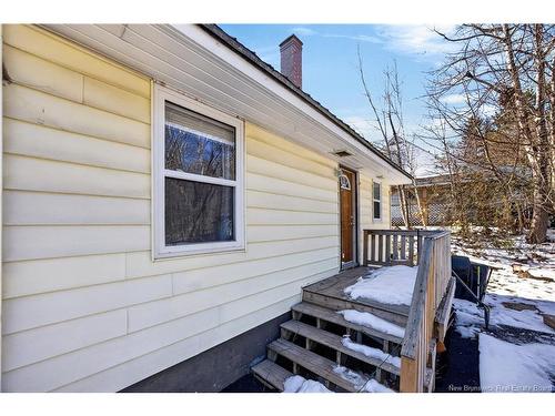 711 Kitchen St, Fredericton, NB 