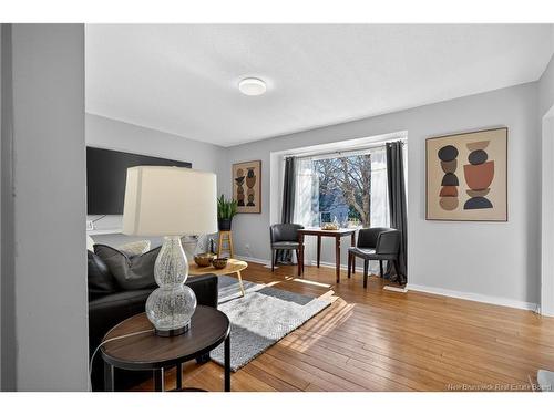 711 Kitchen St, Fredericton, NB 