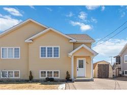 94 O'Neill ST Moncton, NB E1A 9M1