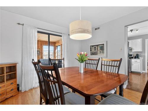 60 Amand Cres, Dieppe, NB 