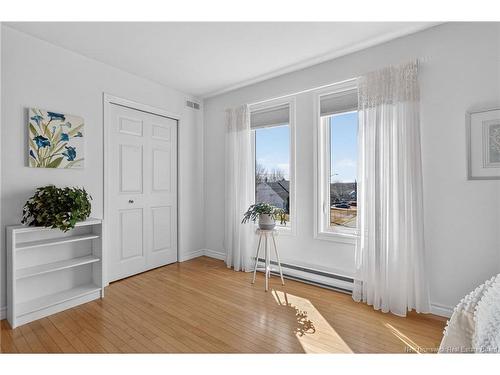 60 Amand Cres, Dieppe, NB 