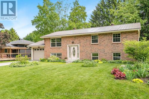 13 JARDINE CRESCENT  Clearview, ON L0M 1G0