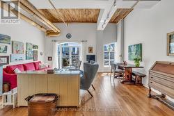 208 - 993 QUEEN STREET W Toronto, ON M6J 1H2