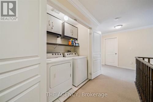 32 Timna Crescent, Vaughan, ON - Indoor Photo Showing Laundry Room