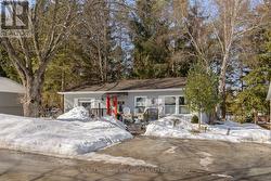 18 CHERRYWOOD LANE Innisfil, ON L9S 1M6