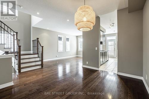 4 Courtland Crescent, East Gwillimbury, ON - Indoor Photo Showing Other Room