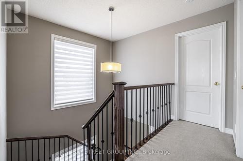 4 Courtland Crescent, East Gwillimbury, ON - Indoor Photo Showing Other Room
