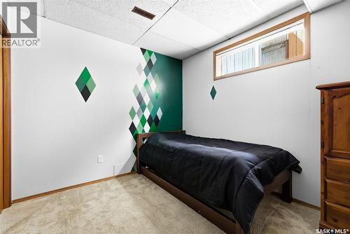 3242 Barton Place E, Regina, SK - Indoor Photo Showing Bedroom
