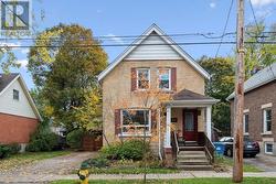 107 KINGSMILL AVENUE Guelph (St. Patrick's Ward), ON N1E 5W1