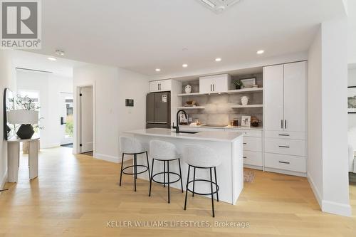 A110 - 2062 Lumen Drive, London South (South A), ON - Indoor Photo Showing Kitchen
