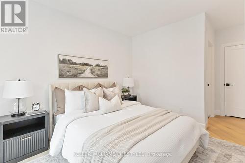 A110 - 2062 Lumen Drive, London South (South A), ON - Indoor Photo Showing Bedroom