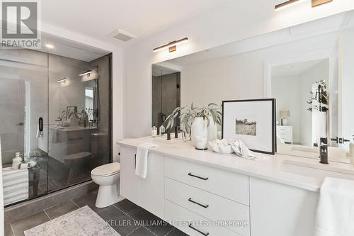 A110 - 2062 Lumen Drive, London South (South A), ON - Indoor Photo Showing Bathroom