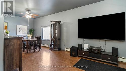 706 Nelson Street, London East (East L), ON - Indoor