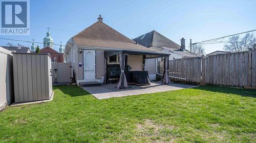 706 Nelson Street, London East (East L), ON - Outdoor