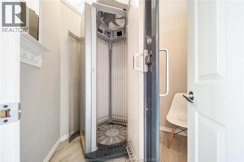 3041 Dougall Avenue, Windsor, ON 