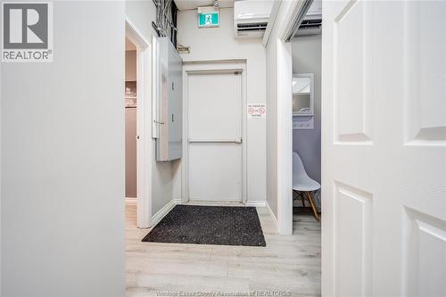 3041 Dougall Avenue, Windsor, ON 