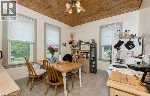 14 Young Street W, Waterloo, ON - Indoor Photo Showing Dining Room