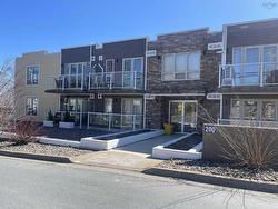 707 200 Crown Drive  Armdale, NS B3N 0B1