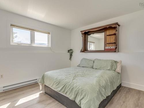 12 School Road, Elmsdale, NS 